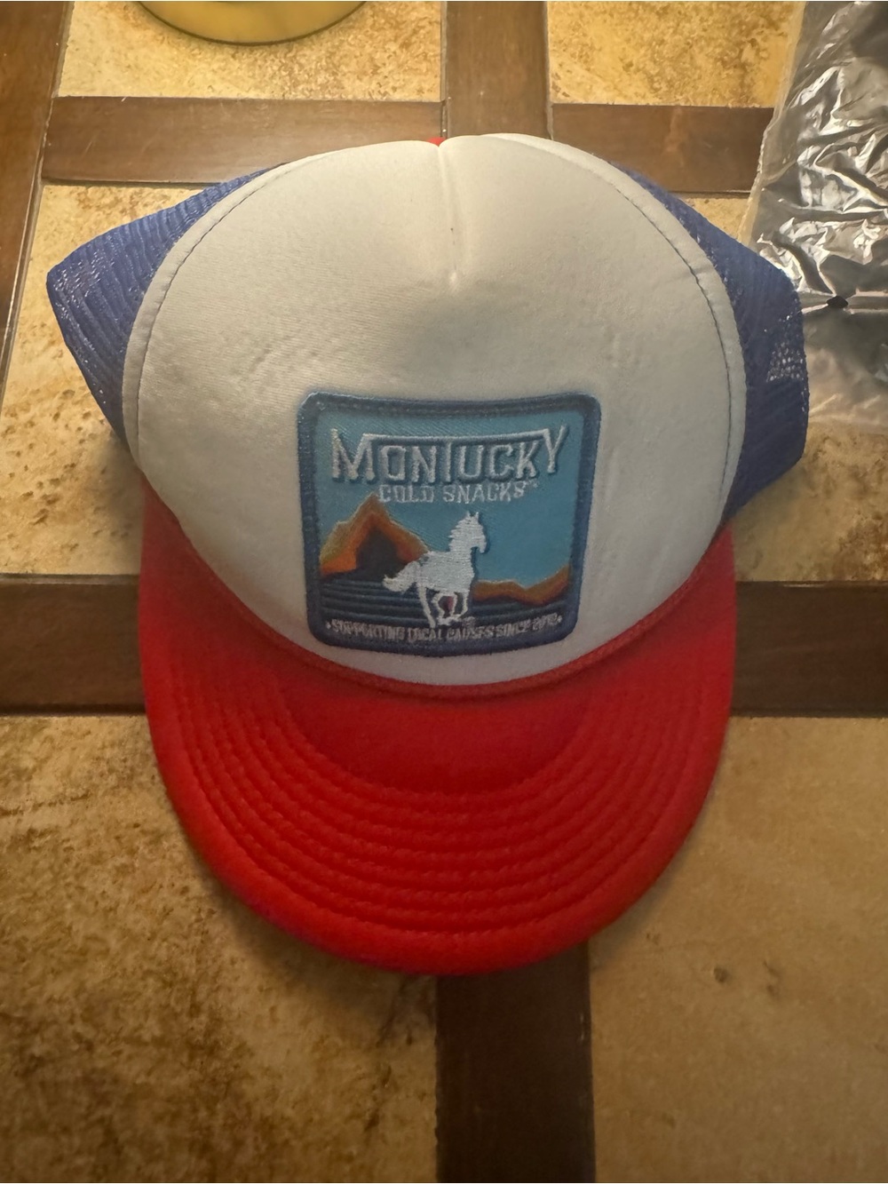 Montucky cold snacks Beer hat